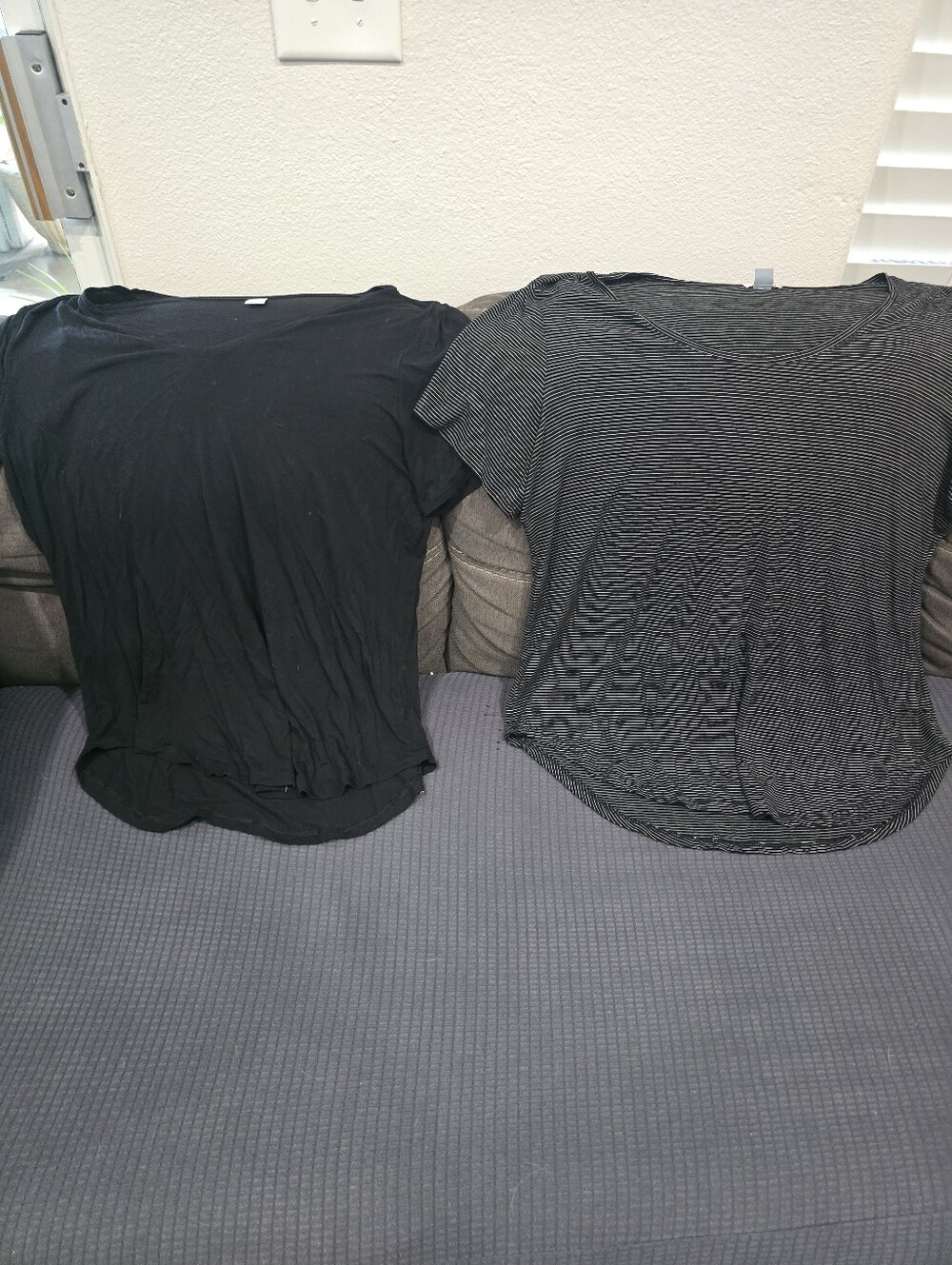 Old Navy Black V-Neck Luxe Tee